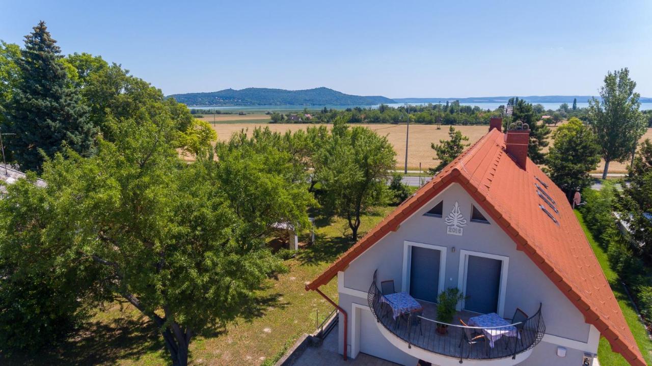Tulipán vendégház Orvenyes Exterior foto